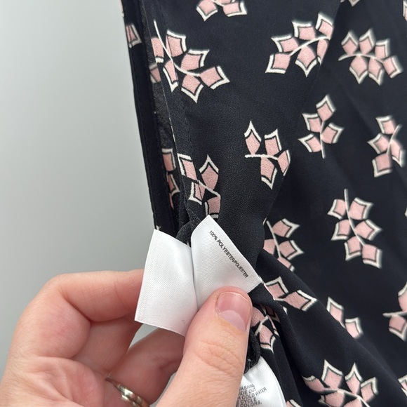 Anne Klein Geometric Midi Dress Women's Size 10 Black Pink White Tie Waist - Picture 4 of 4